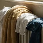Bad smell from laundry on the radiator: here’s how to fix it