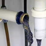 The Secret to Cleaning Drain Pipes: Plumbers’ Proven Method Revealed